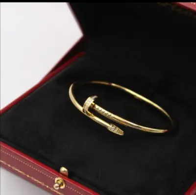 Bracelet Cartier clou _acier inoxydabl